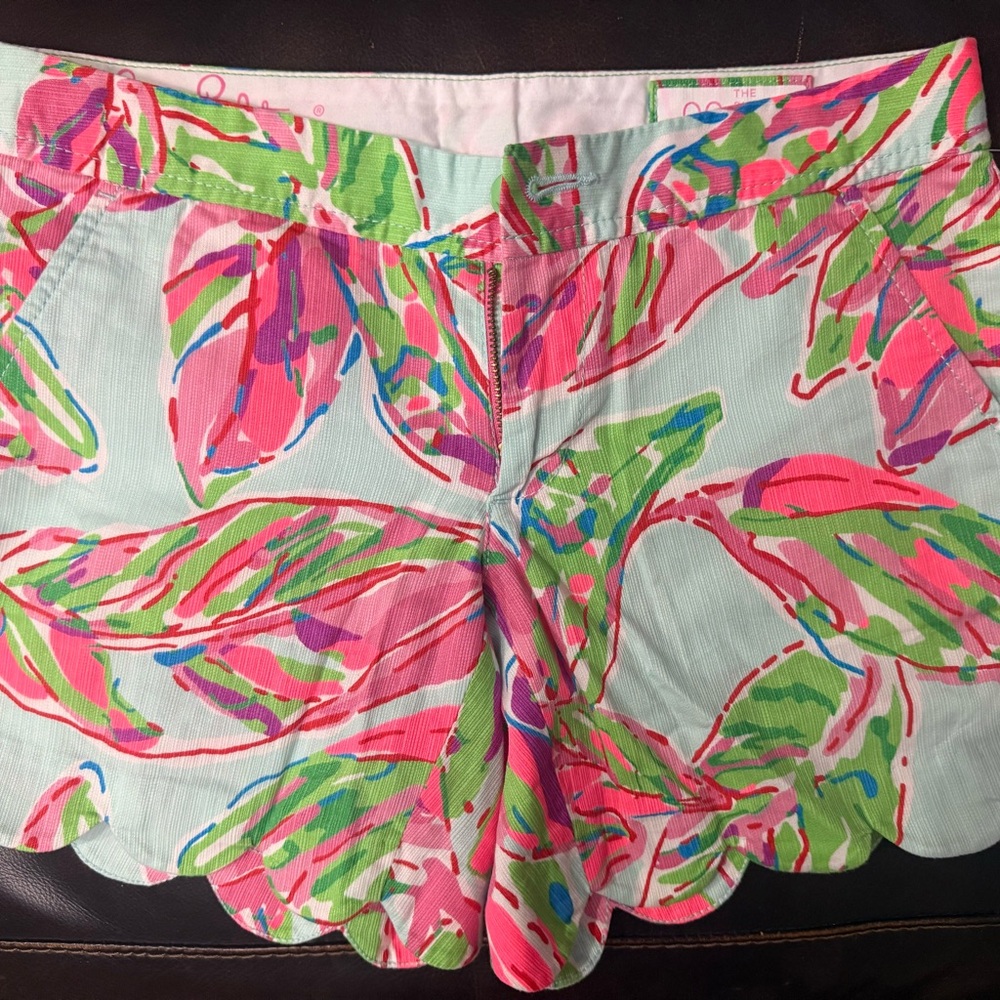 Lilly Pulitzer Pink and Green High Waist Tropical Shorts scalloped